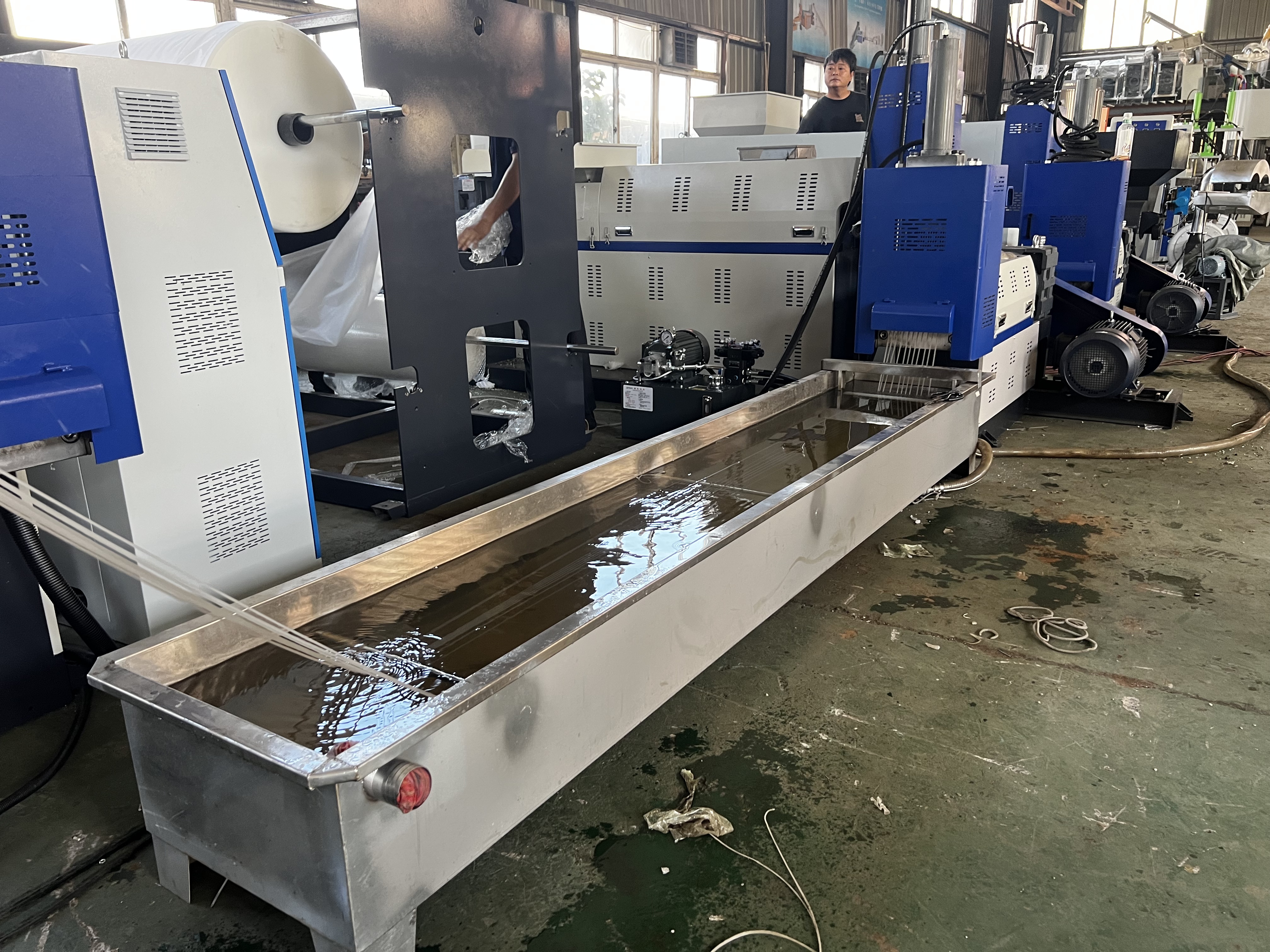 PE PP ABS PS two Screw Water Cooling Recycling Machine 