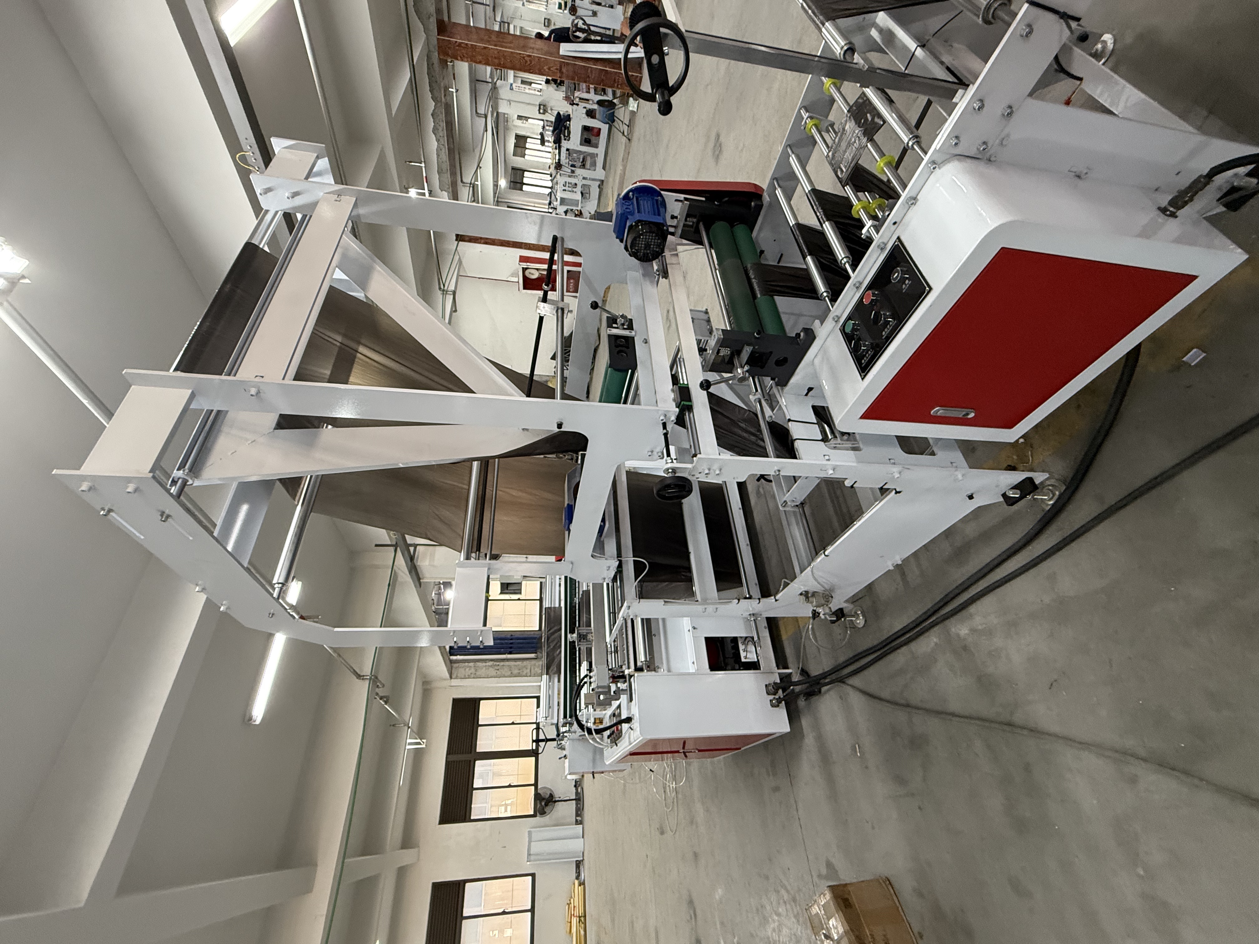 Automatic Double V Folding Garbage Rolling Bag Making Machine