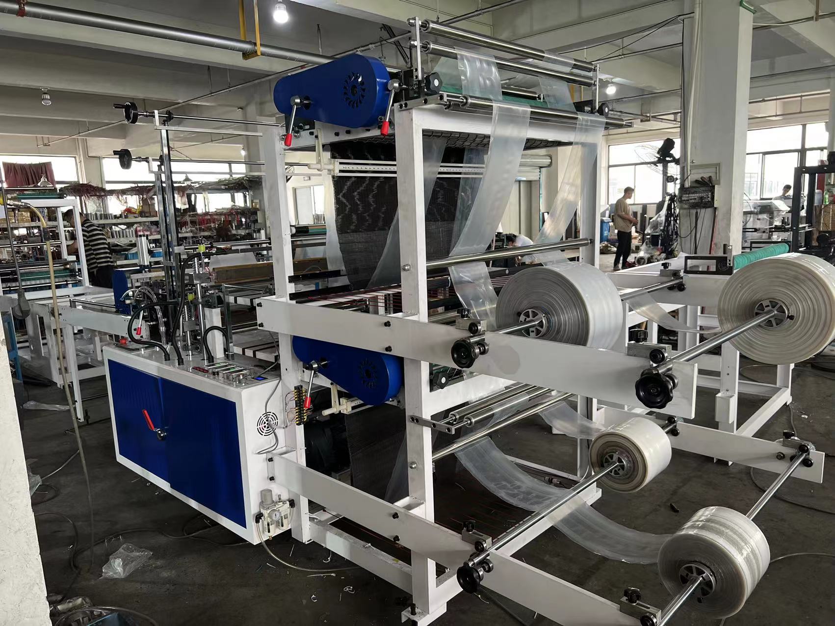  4 lines bag making machine 